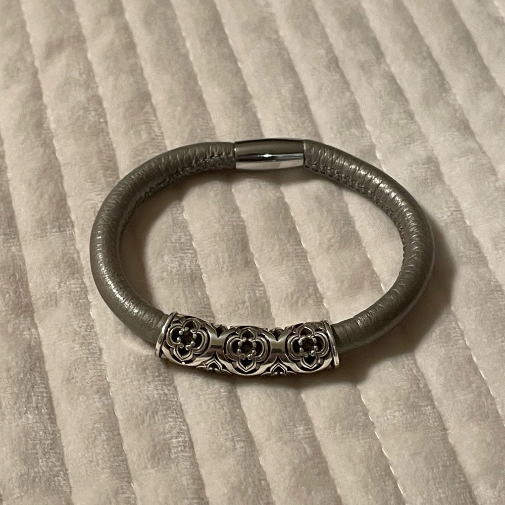 Brighton Taupe Leather Bracelet with Toledo long Bead